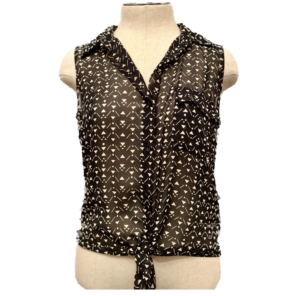 Forever 21 Sheer Sleeveless Blouse Small